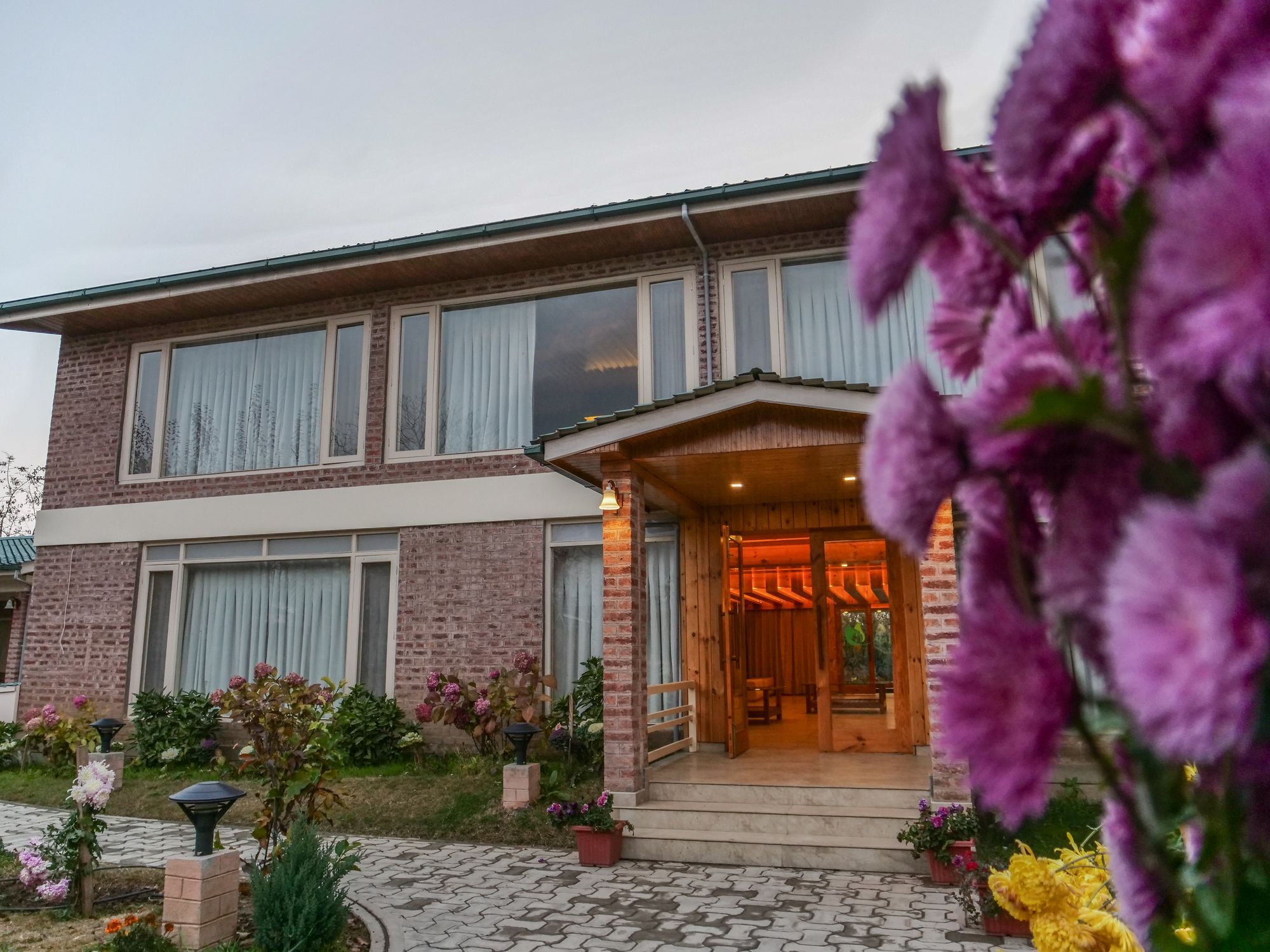 The Orchard Retreat & Spa Srīnagar Dış mekan fotoğraf